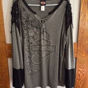 Harley-Davidson Women's Black and Gray Lace-Up Long Sleeve Top